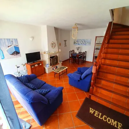 Hébergement de vacances Vivenda Sol E Mar - Sun & Sea House Ferrel (Leiria)